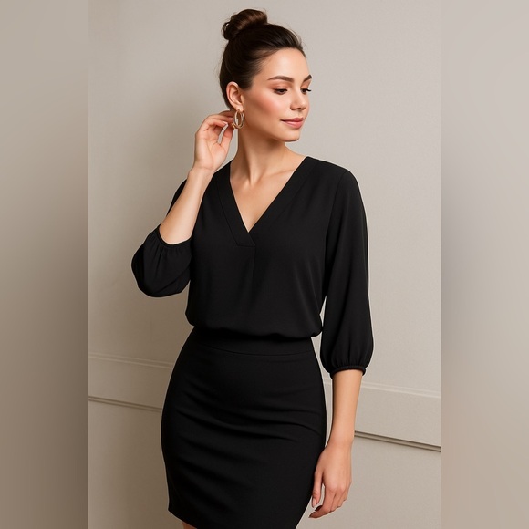 Jon & Anna Tops - Jon & Anna Black V-Neck Blouse Size L